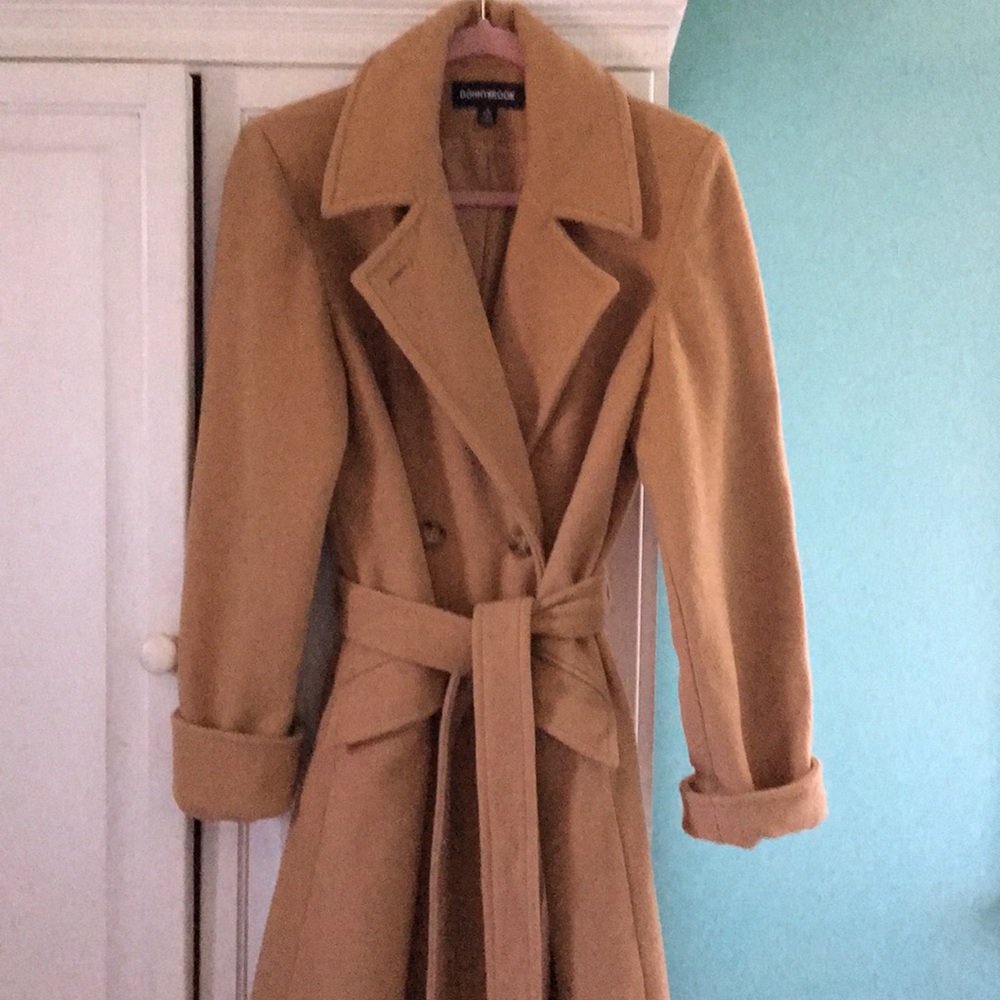 Beautiful and warm. Worn only a few times. Sz2